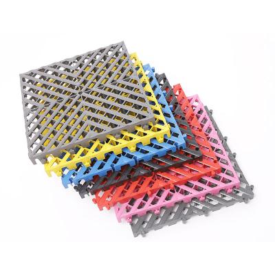 China Waterproof Wear Resistant Anti-Slip PP Interlocking Plastic Garage Flooring Flooring For Warehouse And Temporary Event Flooring for sale