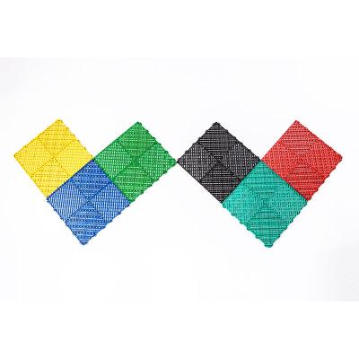 China Environmental Waterproof Wear Resistant Anti-Slip Interlocking Garage Floor Mat, PP Garage Flooring for Car Repair Shop Car Wash Dispenser for sale