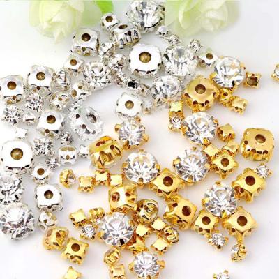 China Handmade Flatback Glass Sew On Rhinestones, Sew On Crystal Rhinestones With Metal Claw for sale