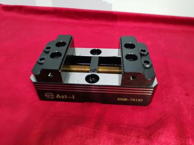 China Clamping Force Self Centering Vice 60Nm Quick Change Vise Jaws for sale