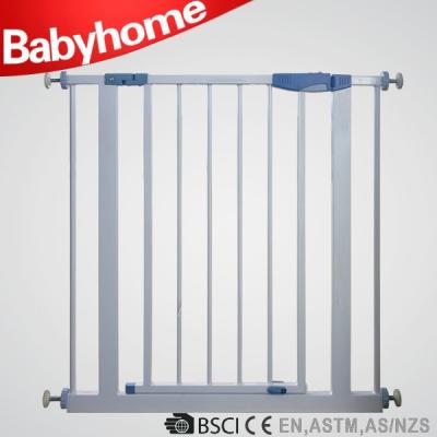 China Easily Assembled Folding Barrier Gate Metal Material Baby Safety Gate for sale