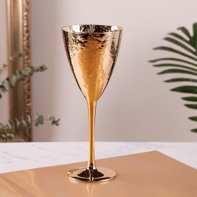 China New Classic/Postmodern Raymond Crystal Glass Gold Color Diamond Cocktail Glass Lead-free Martini Glass for sale