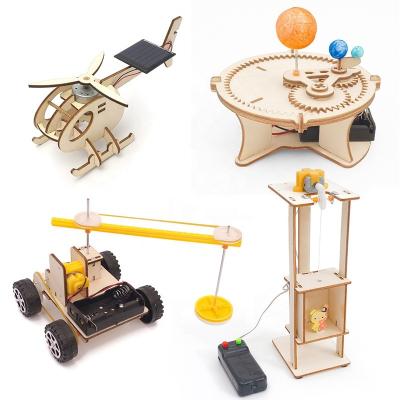 China Cartoon Toy Customized Science Fun Wooden Student DIY Kits COOK Diy STEM Solar Steam Toys for sale