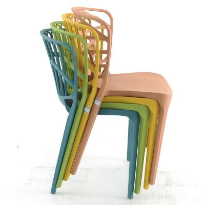 China Easy-cleaning Plastic Different Colors Dining Chair For Cafe PP Restaurant Chairs Hotel Chairs for sale