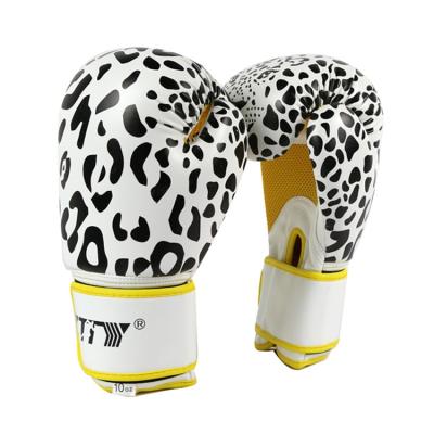 China Breathable 2021 New Type PU Leather Personalized Printed Boxing Gloves Custom Logo for sale