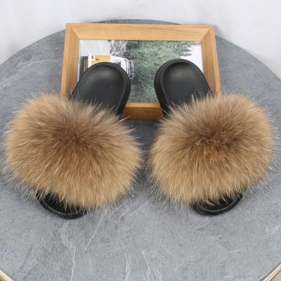 中国 Fashion low MOQ high quality fluffy fur slides of the trend, mink fur slides, fur for indoor slides sandal fur slippers 販売のため