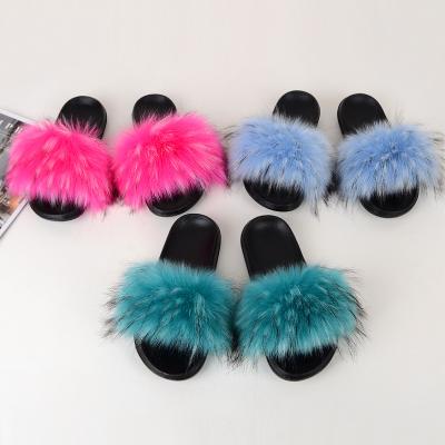 Китай 2020 Wholesale Fashion Trend OEM Design Women Fox Fur Slides Large Raccoon Sandal Lady Fur Warm Fluffy Fur Slippers продается