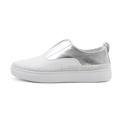 中国 2019 Anti-odor Female Branded For First Copy School Girl White Flat Casual Women Ladies Wedges Genuine Leather Stylish Shoe 販売のため