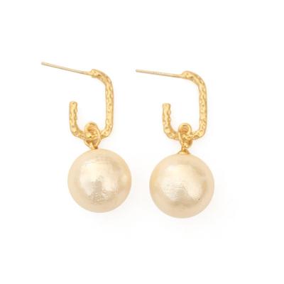 China FASHIONABLE European and American simple temperament pearl earrings female accessories for sale