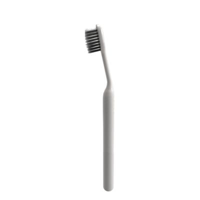 China Hotel Disposable High Quality Travel Toothbrush Super Soft Installation Control Toothbrush for sale