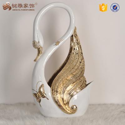 China Environmental friendly resin crafts large swan statue for home interior decoration for sale