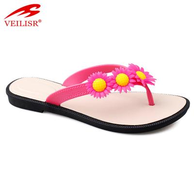 China Summer Beach Ladies PVC Slippers Lightweight Outdoor Popular Women Flip Flops for sale