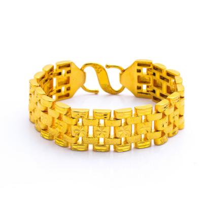 China Romantic Jewelry Dubai 24k Wide Gold Plated Bracelet Men , Luxury Designs Men Bracelet for sale