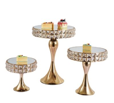 China Gold Luxury Cake Stand 3 Tier Molded Pulp Fruit Tray Wholesale Turntable Cake Rack for sale