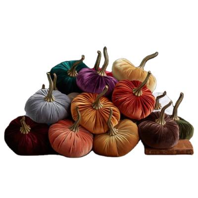 China Festival Decoration Personalized Halloween Party Decoration Mini Silk Velvet Pumpkin for sale