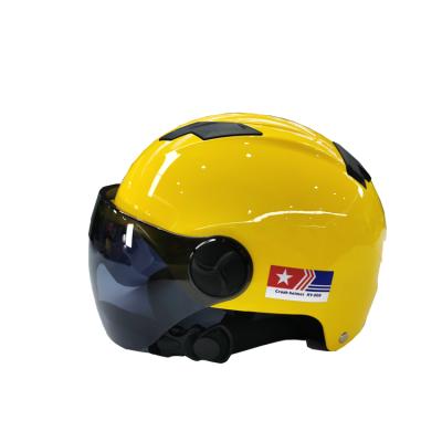 China Helmet Mini High Quality Ski Helmet Sports Helmet Manufacturer for sale