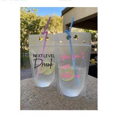 China Recyclable Liquid Reusable Liquid Pouch Clear Juice Plastic Packaging Handheld Ziplock Bag With Straws for sale