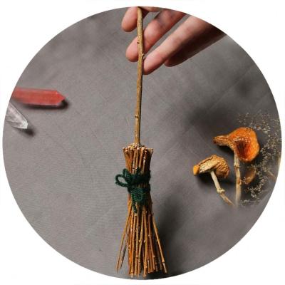 China Light Straw Altar Decor Hangings Decorations For Country Witchy Willow Broom Fantasy Drummer Costume Tiny Mini Witch Broomstick for sale