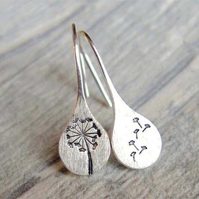 China Personality of the new fashion antique silver dandelion drop earrings fashion jewelry simple retro dandelion earrings women environmental friendly for sale