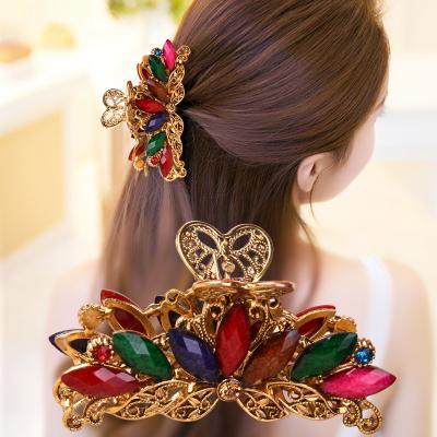 China Fashion Ponytail Hairpin Retro Popular Boutique Headdress Hairpin Large Crochet Hair Accessories New Bath Clip Women Hairpin Clip for sale