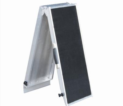 China Large Sustainable Dog Ramp For Portable Pet Travel Ramp for sale