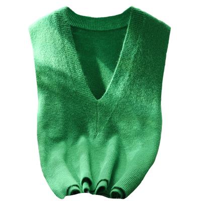 China QUICK DRY Green V-Neck Knitted Vest Sweater for Women Loose Use New Women's Pullover Sweater for sale