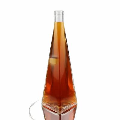 China Beverage Factory Wholesale Custom Logo Crystal Whiskey Glass Bottles Luxury Thick Pushing Wine Bottles for sale