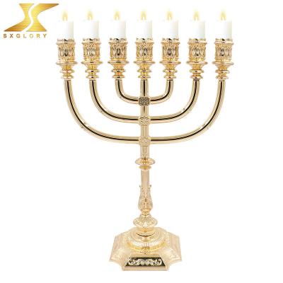 China Decorate Low MOQ Factory Supplier Gold Metal Wedding Hotel Decorate Candlestick Stand for sale