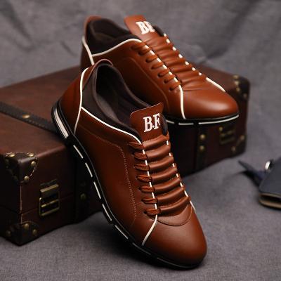 China Light plus leather shoes size 37-50 stylish British style casual men's shoes plus size Logo Custom Dress Shoes and Oxfords for men for sale