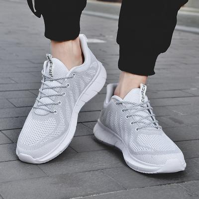 China Fashion trend men's shoes 2021 running shoes fashion sneakers classic lightweight white outdoor soft sports sneakers factory direct for sale