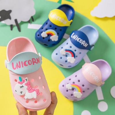 China Hot Selling Cute Waterproof EVA Kids Slides Summer Beach Cartoon Children Soft Light Weight Anti-skid Baby Sandals Slippers for sale