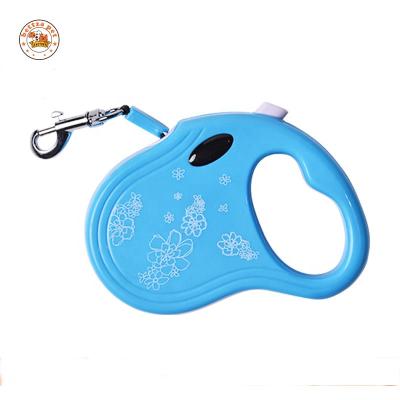 China Thoughtful Personalized Retractable Retrackor String Dog Leash Type Retractable Rope Extension Leash for sale