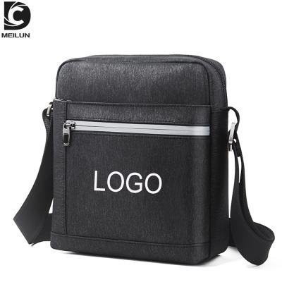 China Comfortable high quality mini shoulder bag for men bag durable fashion single shoulder bags for men for sale