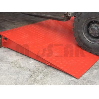 China Small Container Forklift Ramps Portable Loading Ramp Forklift Ramp For Container Access for sale