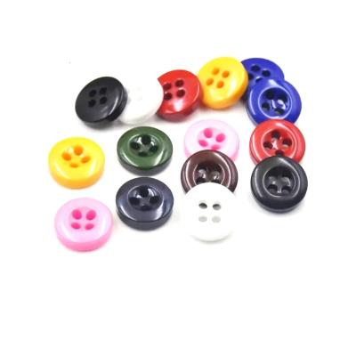 China Cheap Color Button Price 4 Holes Resin Sewing Button Made In China Factory for sale