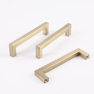 China Antique Alloy Hardware Furniture Handle Kitchen Cabinet Handle Wholesale Gold Contemporary/Modern/Minimalist Wardrobe for sale