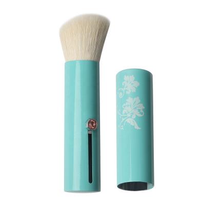 China Wholesale Blue Natural Retractable Single Face Retractable Cute Wooden Retractable Single Face Quality Travel Quality Powder Contour Brush Makeup Brush for sale