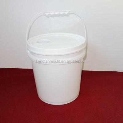 China 20L Plastic Iron Bucket With Lid And Handle Mold , Plastic Industrial Bucket Molds for sale