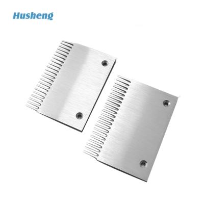 China Modern kone escalator aluminum alloy comb plate XAA453AV escalator parts for sale