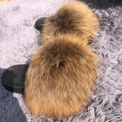 China 2022 Trend Fashion Luxury Women's Pure Natural Raccoon Fur Slide Fur Indoor Slippers for sale