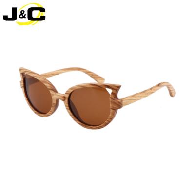 China Eco Friendly Custom Logo UV400 Anti Wood Polarized Square Bamboo Glasses Sun Glasses Wooden Sunglasses In UV400 for sale