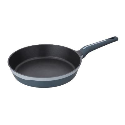 China Egg Family Kitchen Non-Stick Frying Pan Minimalist Induction Eco-Friendly Aluminum Handle Long for sale