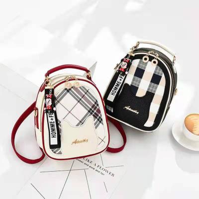 China Daily Life Leather Cross - Body Flap Messenger Waterproof Casual Leather Shoulder Bag for sale