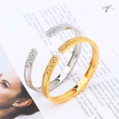 China FASHIONABLE Open Size Silver Ring Cubic Zirconia Setting Men Bracelet Charms Gold Bangles for sale