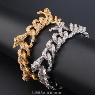 China Urban Hiphop Jewelry Men 18k Gold Bracelet Tiger Lion Charm Diamond Mens Hand Bracelets for sale