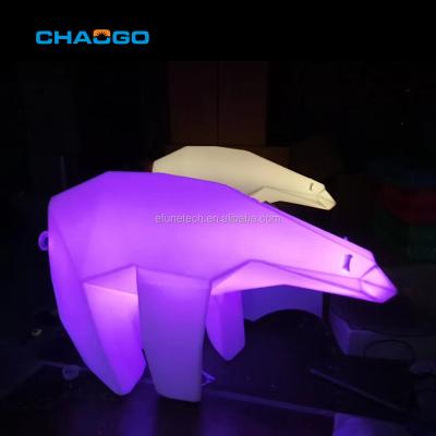 China Hotel / Bar / Nightclub / Event Outdoor Commercial Used Furniture Wireless Led Craft Outdoor Decorative Animal Customized RGB Color Changing Lighted Led Polar Bear for sale