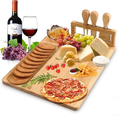 China Food Grade Meat Serving Board Christmas Gifts Single Sustainable Platter Charcuterie Bamboo Kitchen Cheese Cutting Board with Cutlery for sale