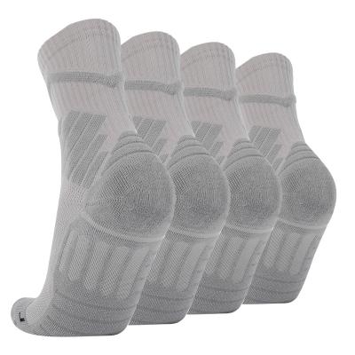 China Elite Breathable Basketball Knocks Socks Thickened Practical Men's Socks Non Slip Professional Sports Knocks Wear-Resistant Towe Medium Socks for sale