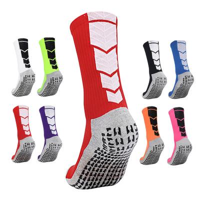 China Breathable Non-slip Customized Colorful Outdoor Grip Football Boots Soccer Sports Socks for sale