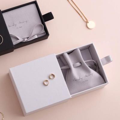 China Custom Fashion Attractive Pink Color Fashion Suction Pull Style Sliding Slide Out Match Drawer Cardboard Paper Gift Jewelry Packaging Box for sale